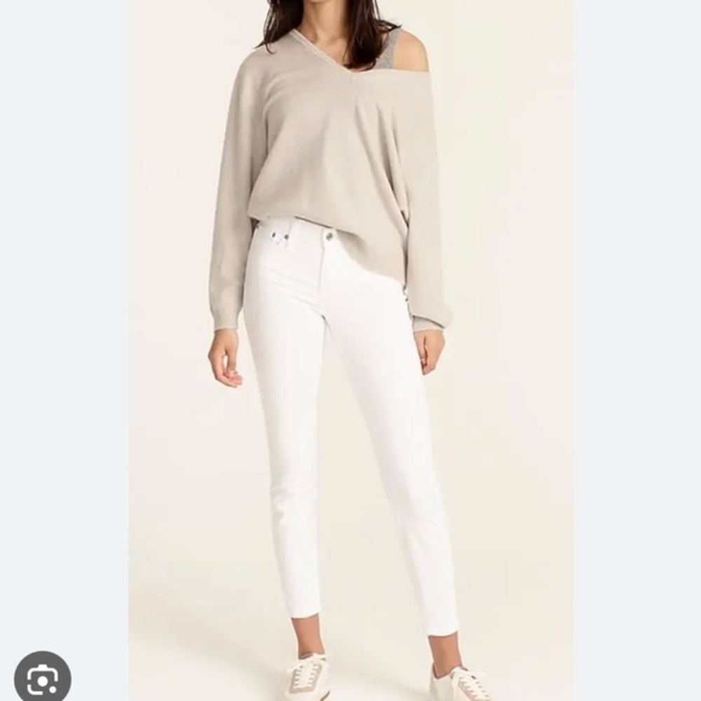 j‎ crew 8" toothpick jean in white
size 25